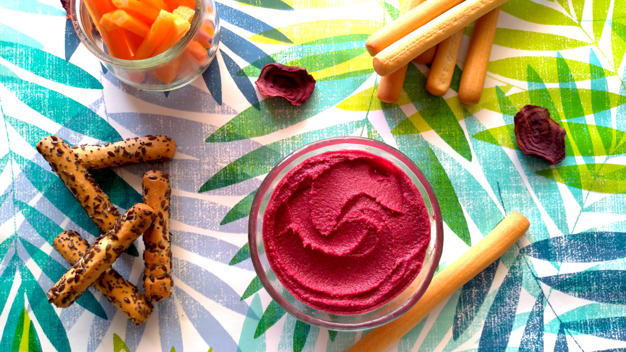 Hummus de remolacha